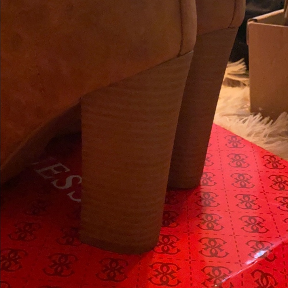 Guess shoes - Picture 7 of 9